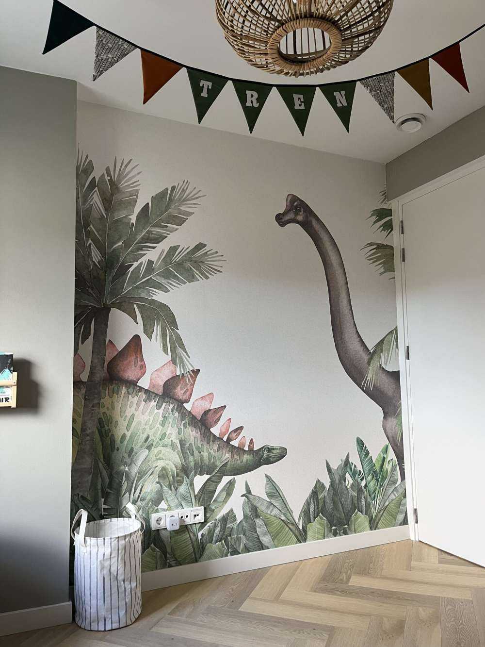 Dinosaures dans la jungle