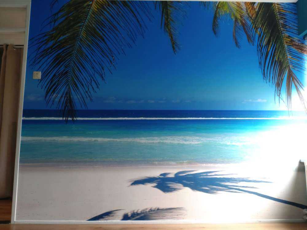 Plage au bord de mer