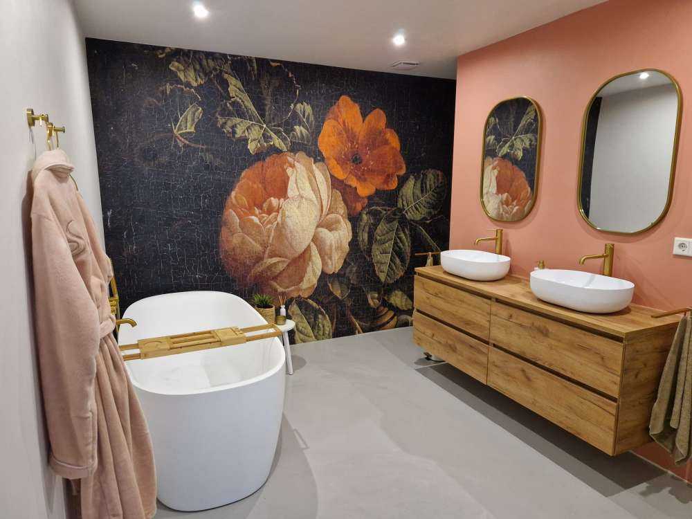 Nature morte avec des roses