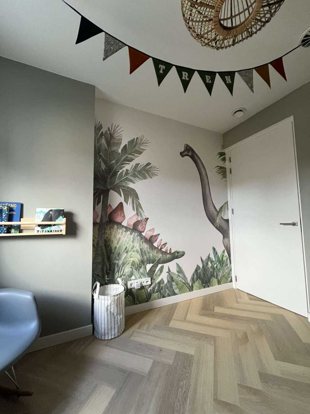 Dinosaures dans la jungle