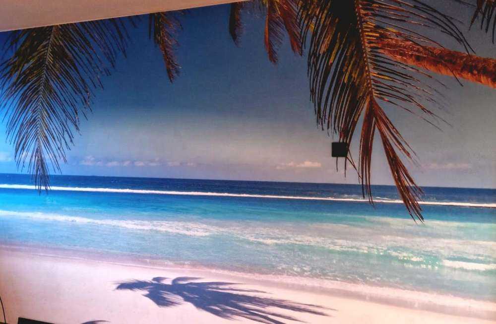 Plage au bord de mer