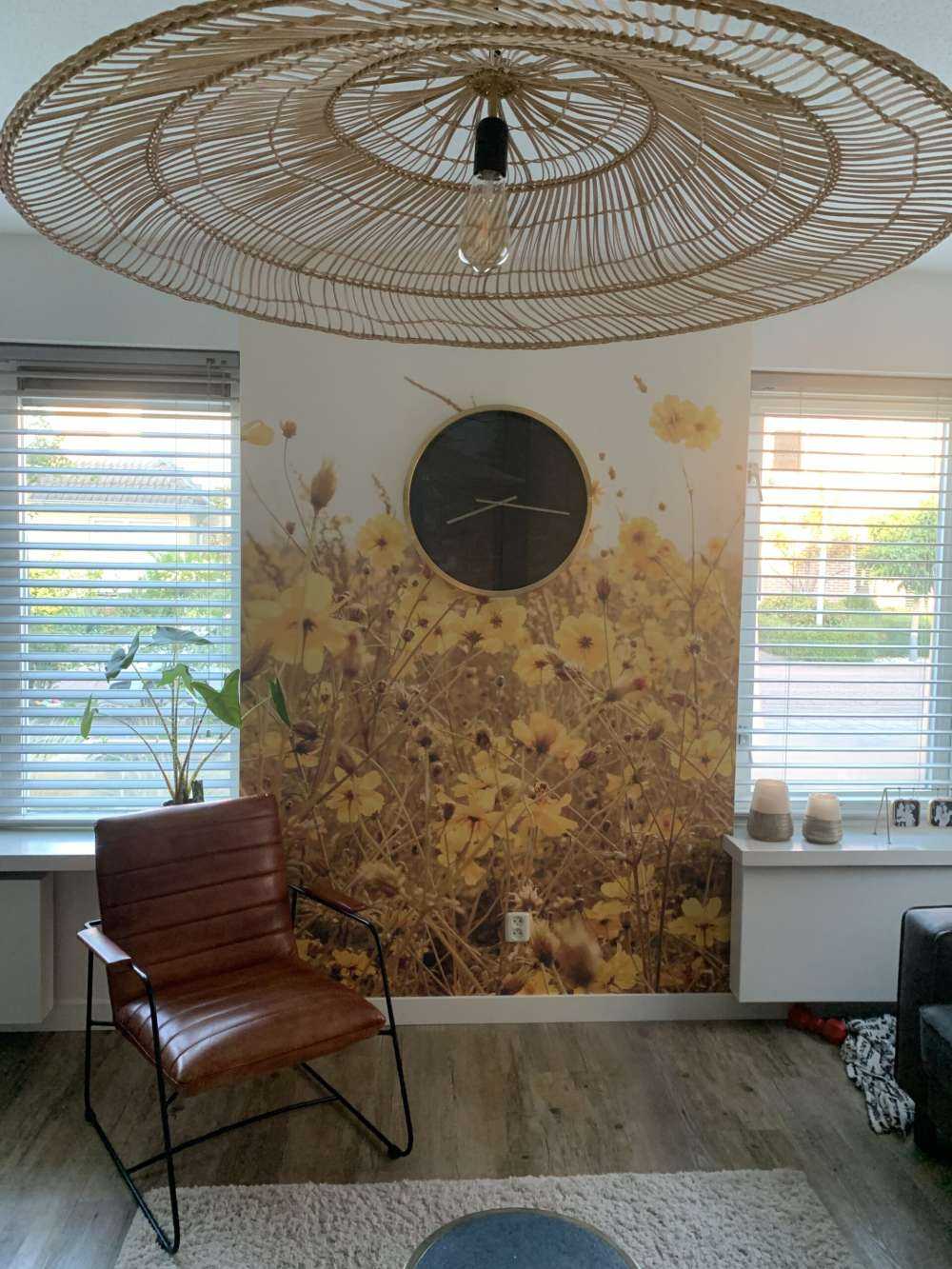 Fleurs jaunes au look vintage