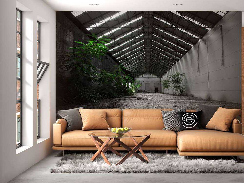 Hall industriel avec des plantes