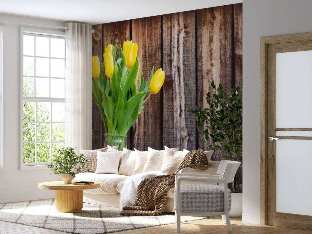 Vase avec tulipes