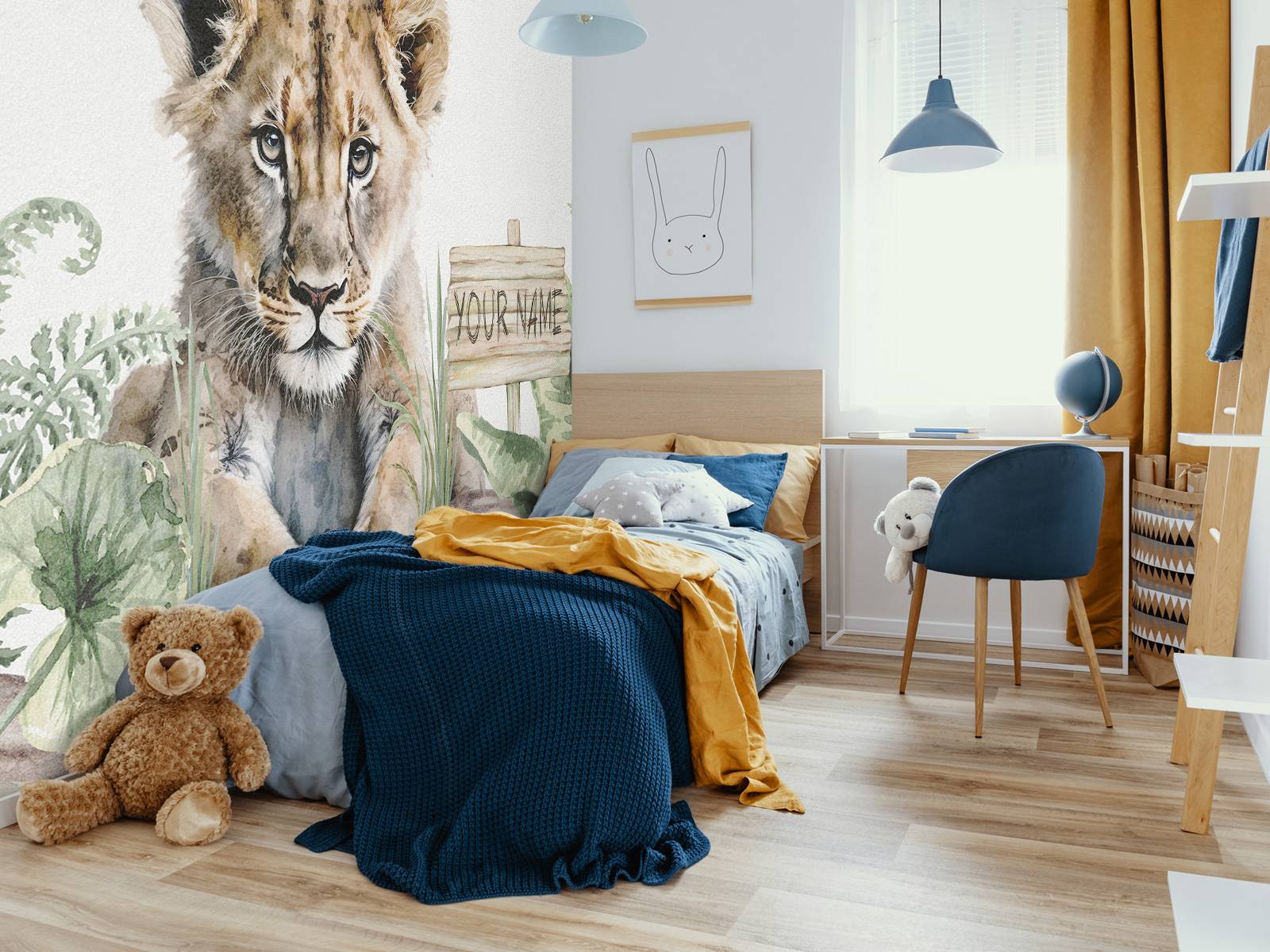 Bébé lion dans la jungle