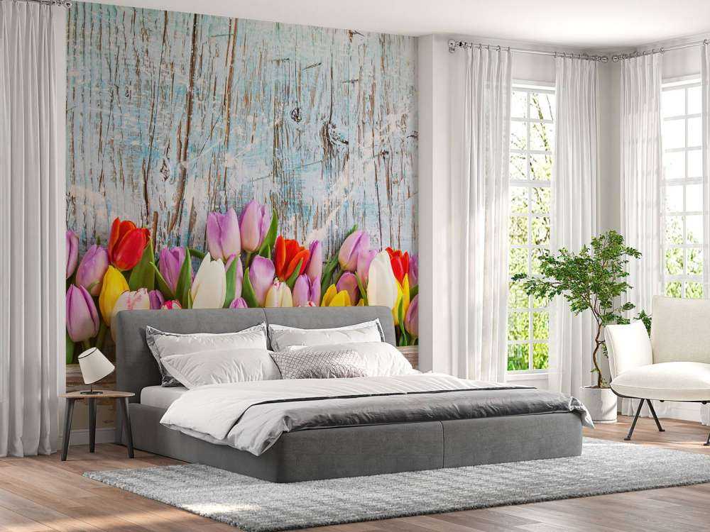 Tulipes avec du bois