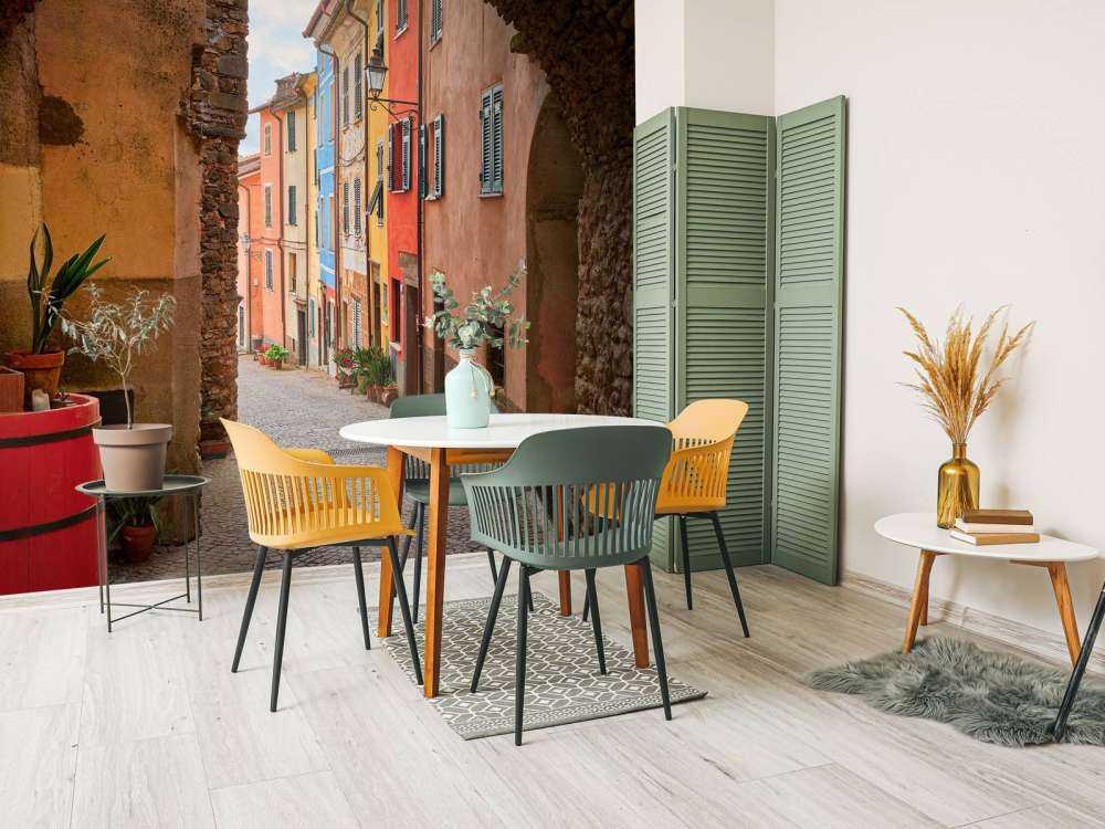 Rue italienne avec arc