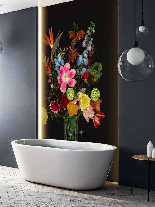 Bouquet de fleurs dans un vase en verre