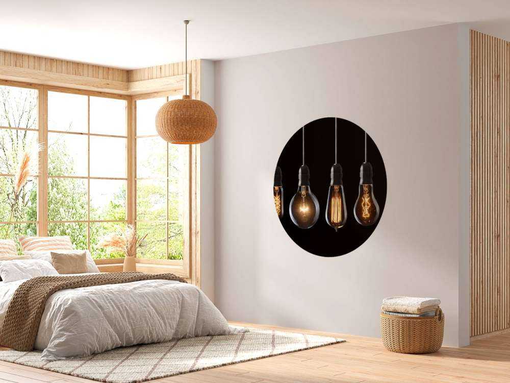 Lampes sur fond noir