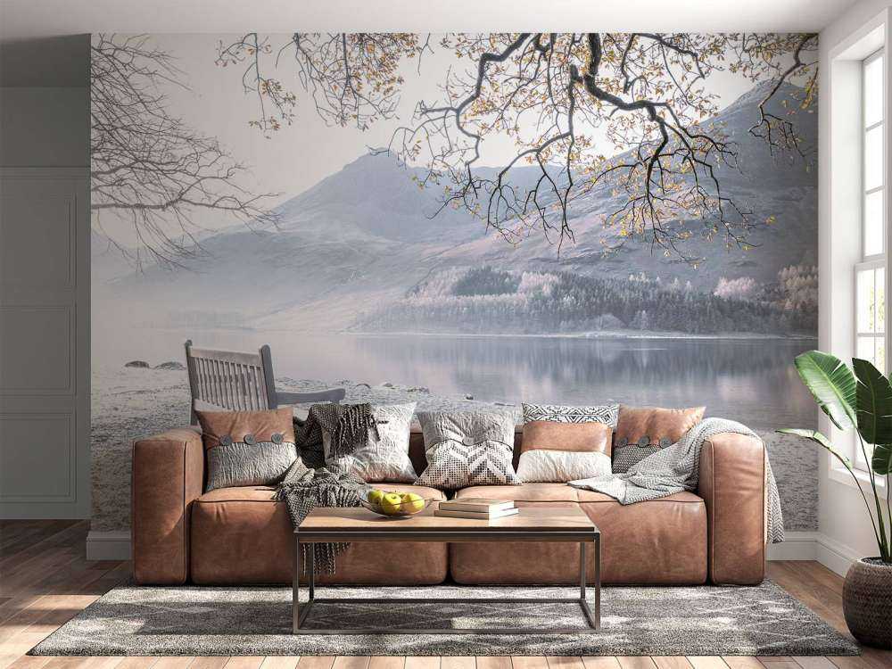 Banc au bord d'un lac apaisant