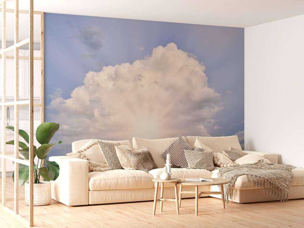 Les rayons du soleil à travers les nuages