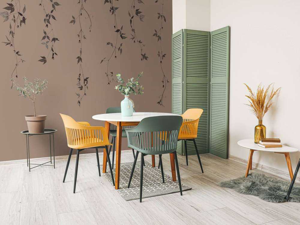 Brins de clématite sur taupe