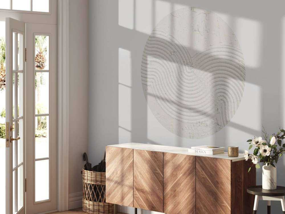 Lignes et structures organiques en blanc cassé