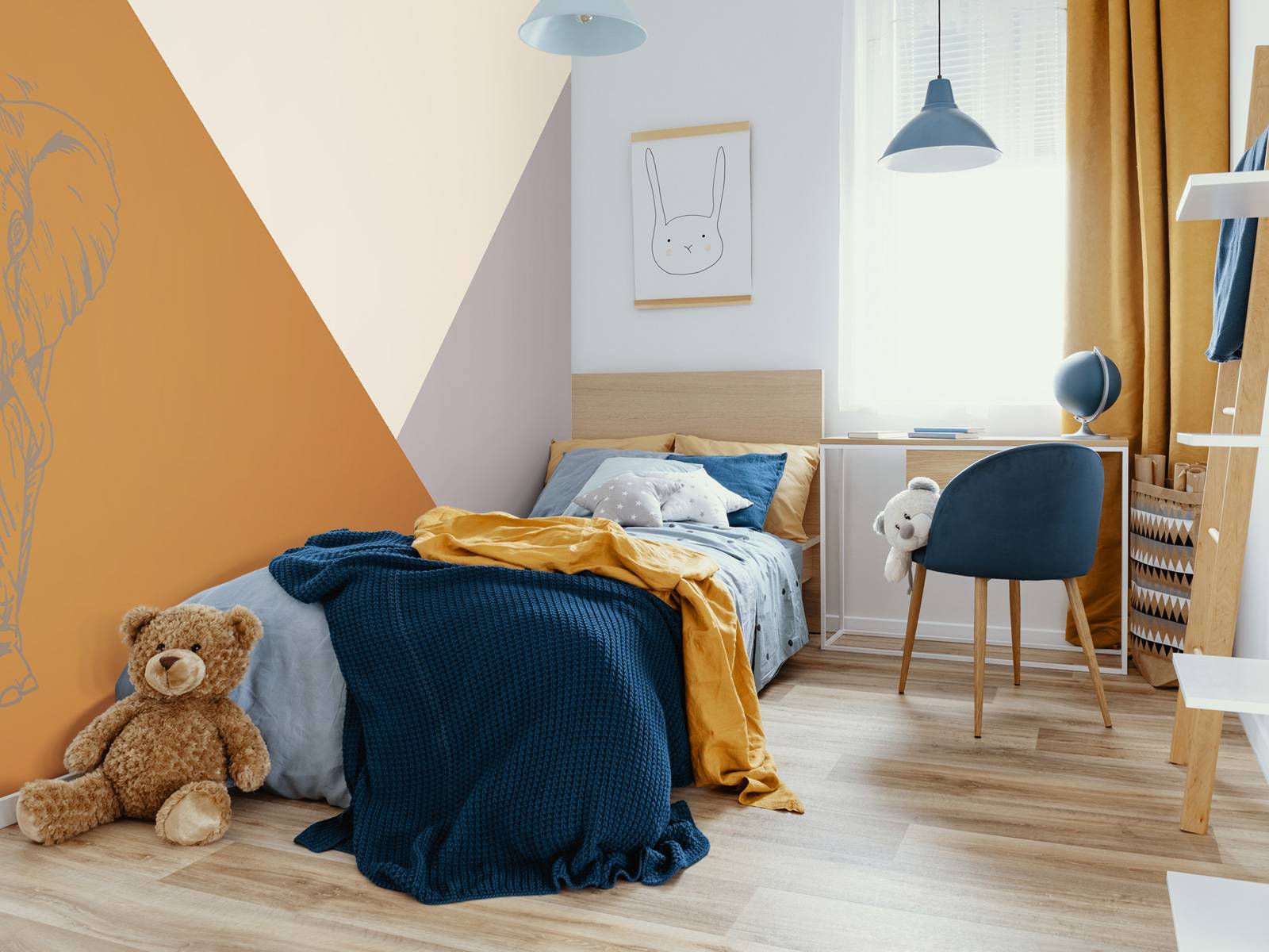 Triangles rouillés avec éléphant