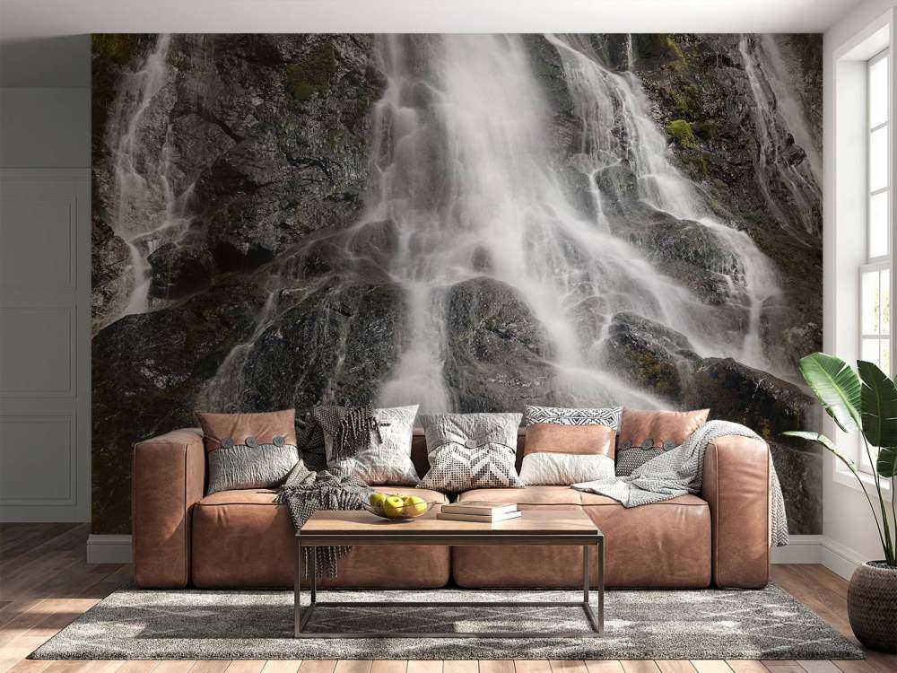 Cascade sur rocher