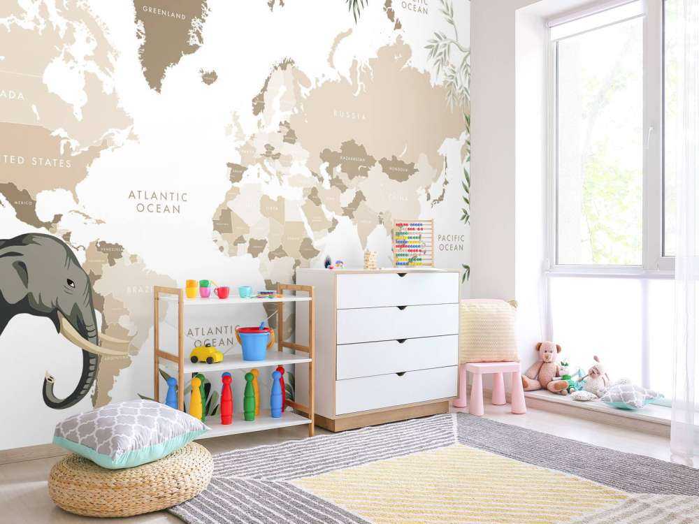 Carte du monde avec animaux de la jungle