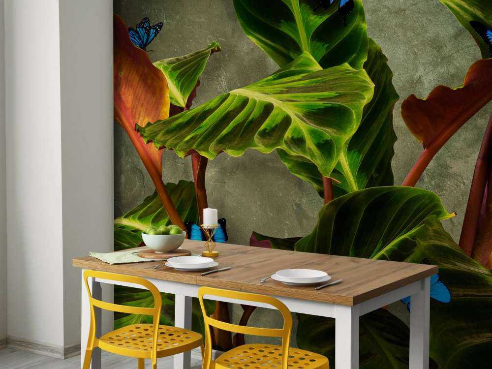 Plante verte avec papillons