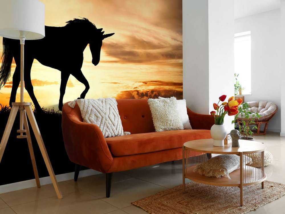 Silhouette de licorne au coucher du soleil