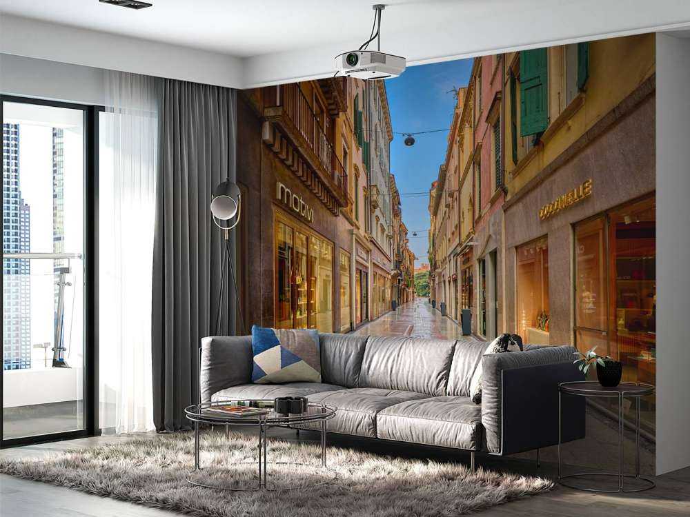 Rue commerçante tôt le matin
