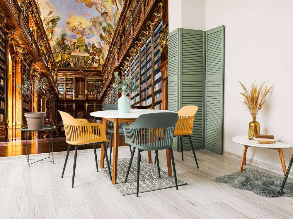 Bibliothèque historique en bois chaud