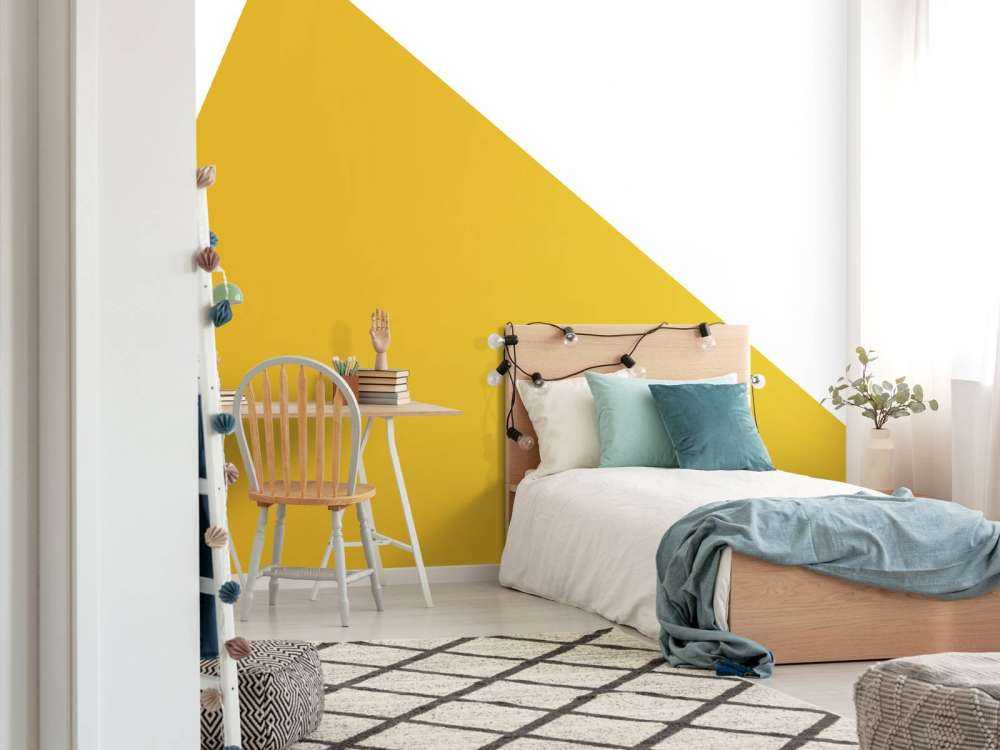 Triangle, jaune ocre