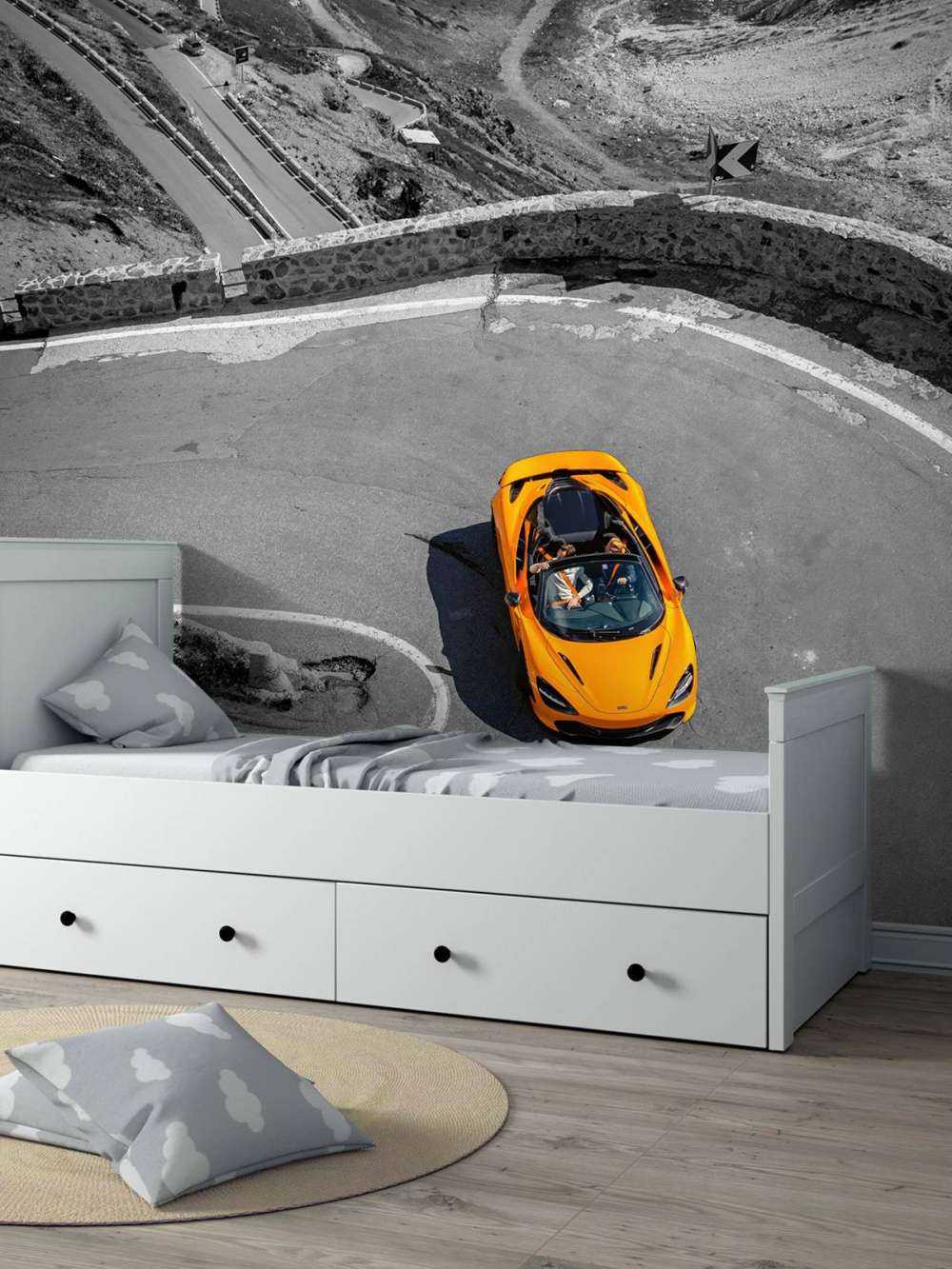 McLaren sur le Stelviopas - couleur spot