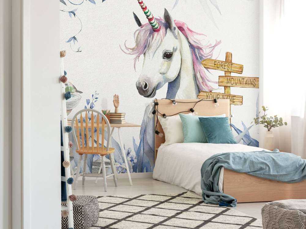 Bébé licorne aux plantes bleu