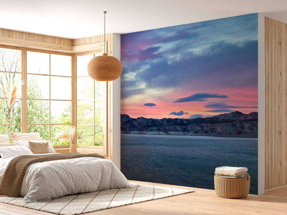 Lac avec coucher de soleil