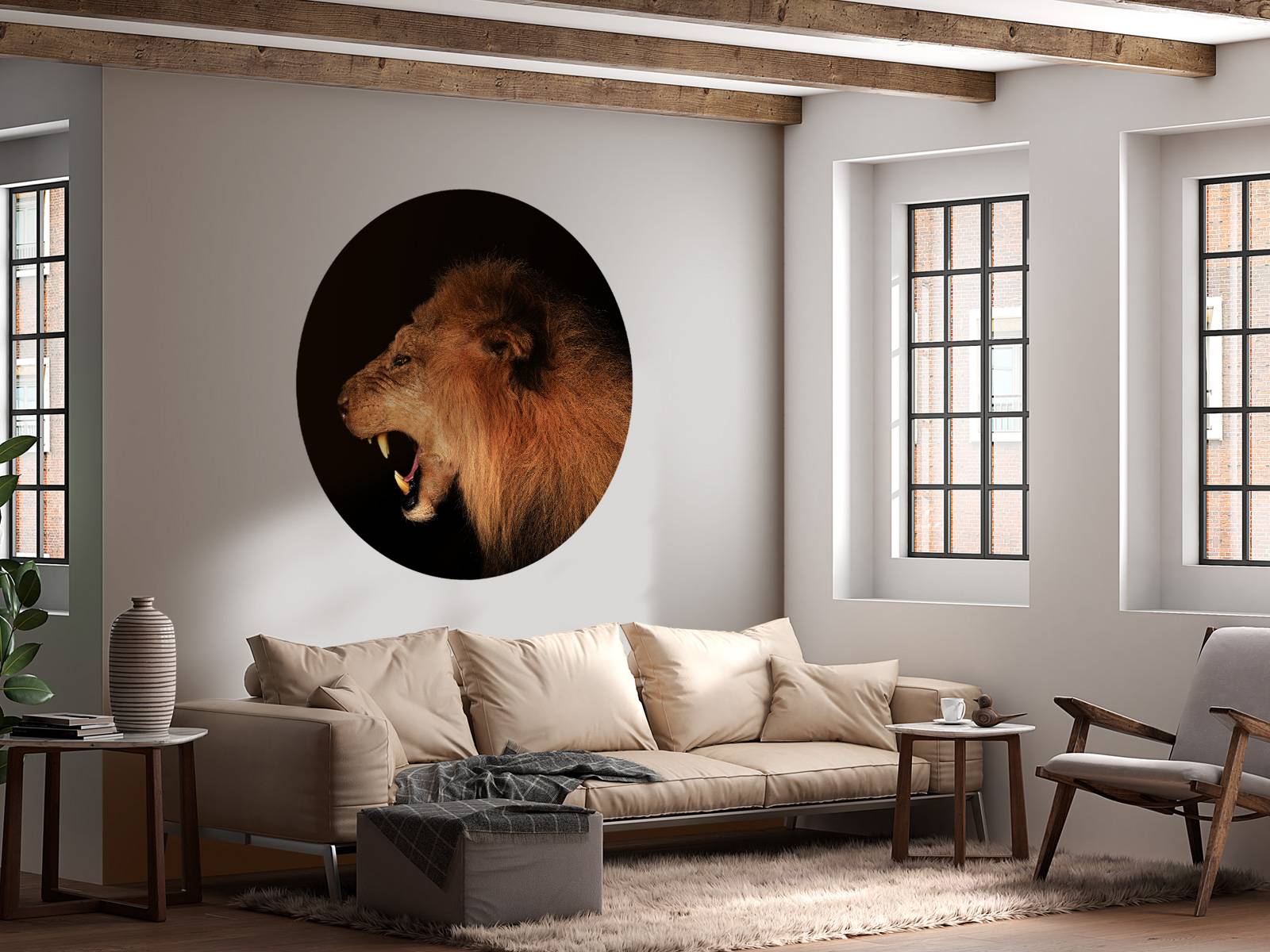 Lion rugissant