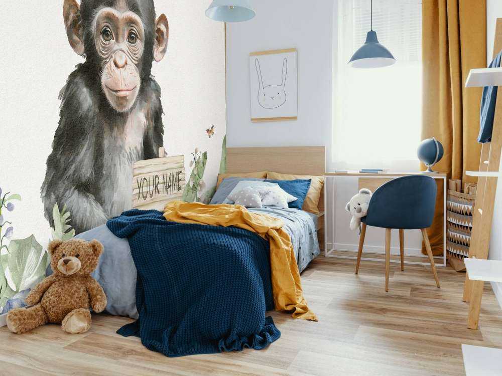 Bébé chimpanzé dans la jungle