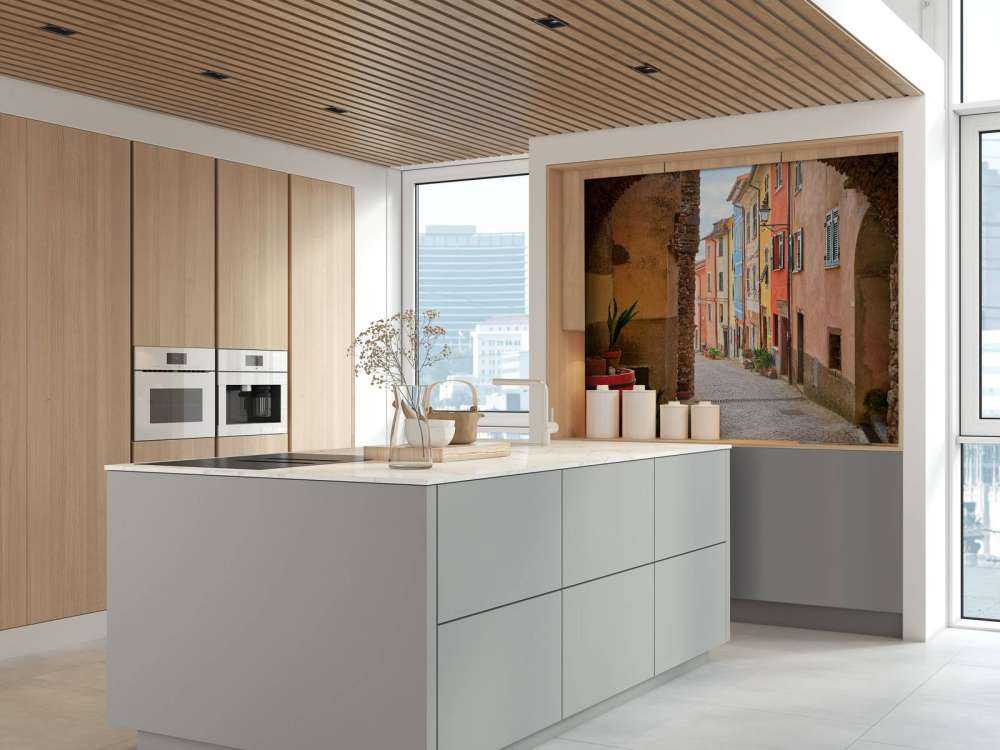 Rue italienne avec arc