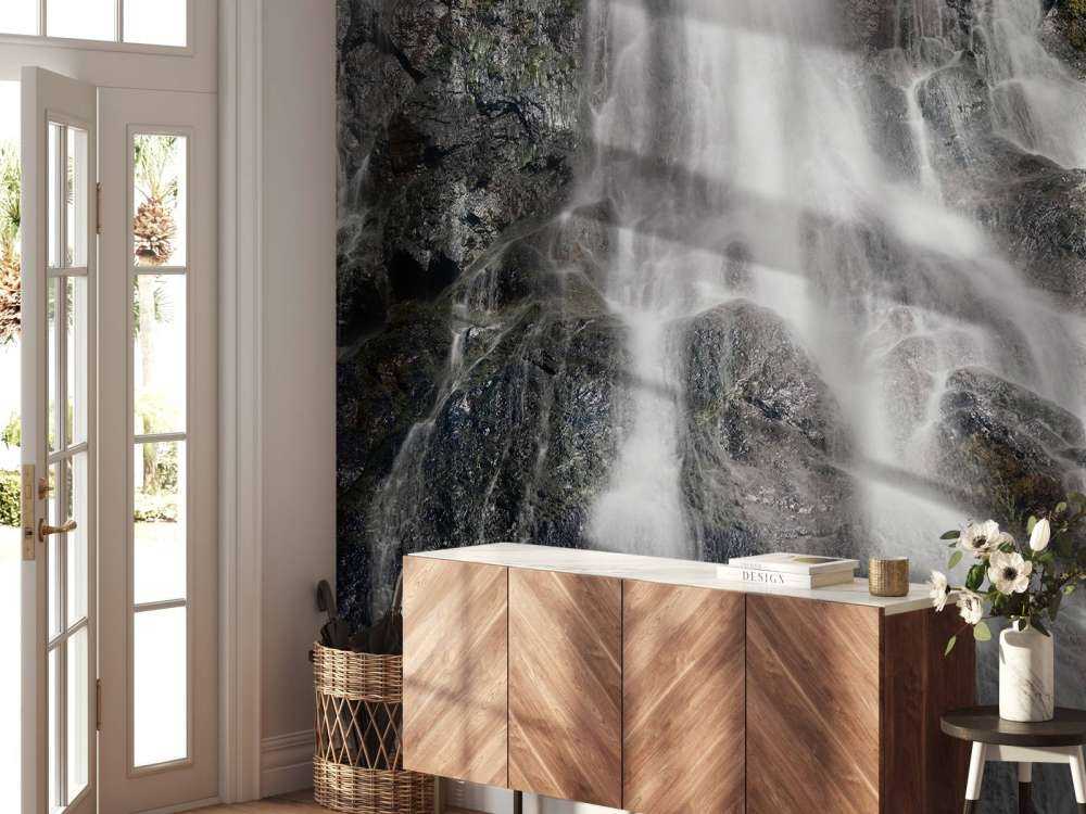 Cascade sur rocher