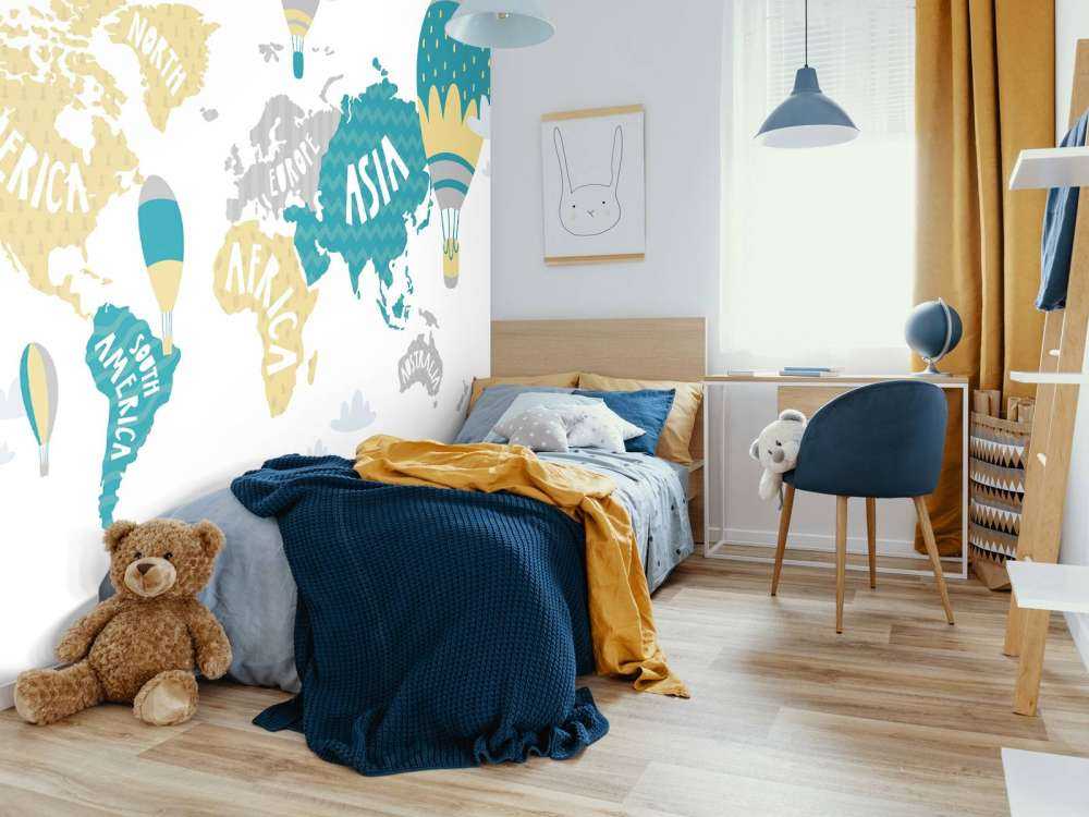 Carte du monde avec des ballons