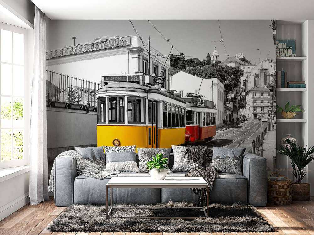 Tram jaune et rouge