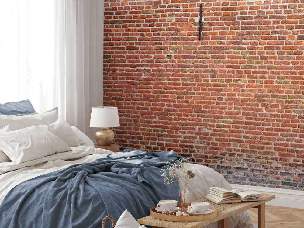 Mur de la ville avec ancrages muraux