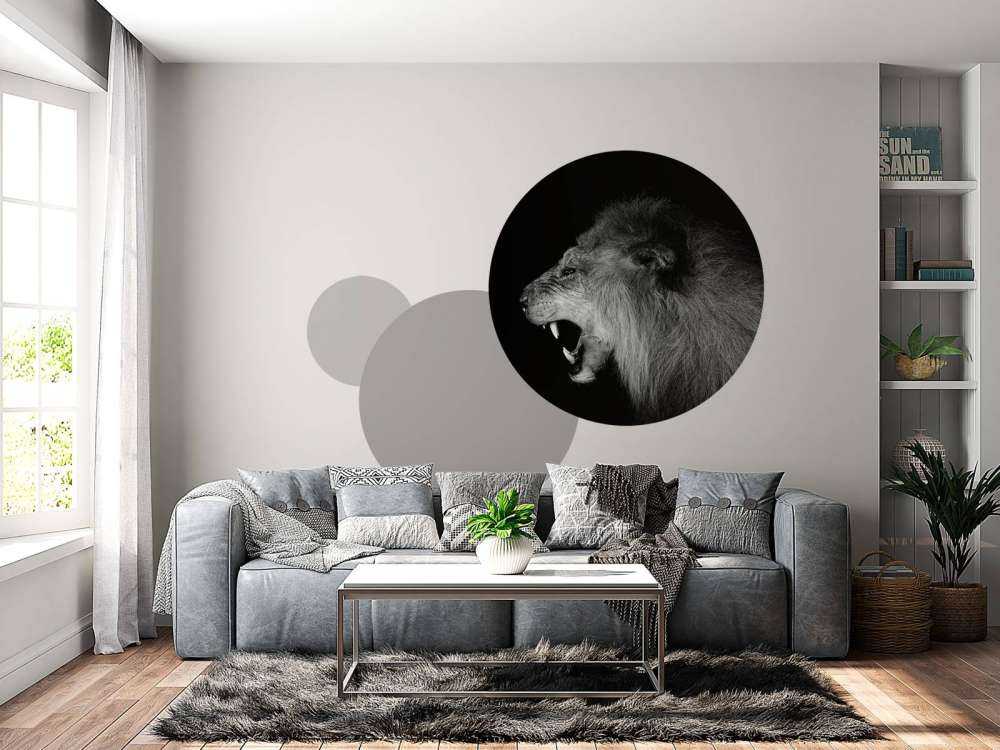 Lion rugissant noir