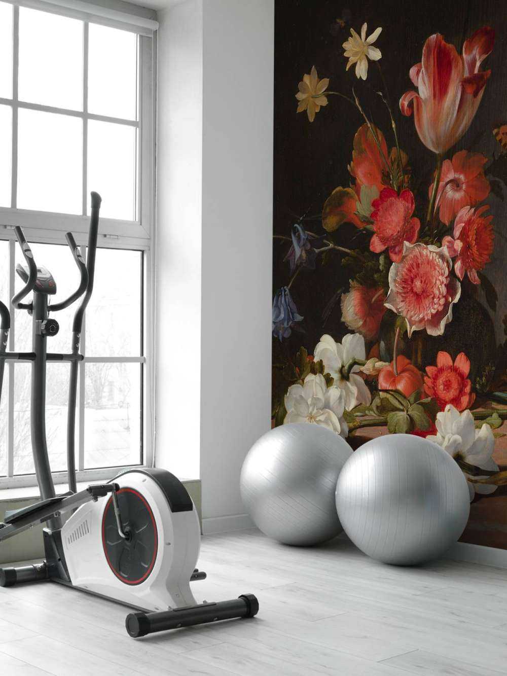 Nature morte avec un bouquet en développement