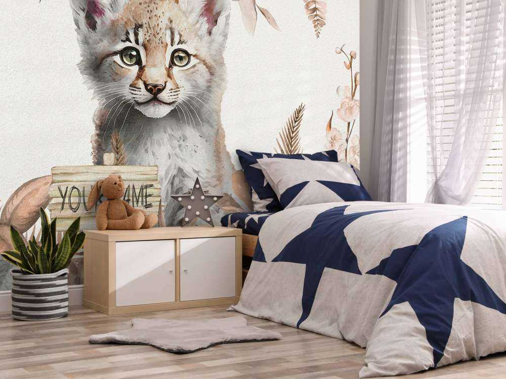Bébé lynx dans la jungle taupe