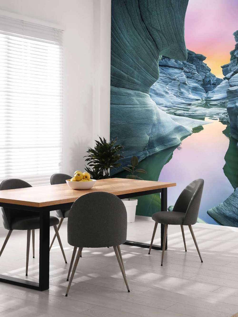 Grotte avec ciel coloré