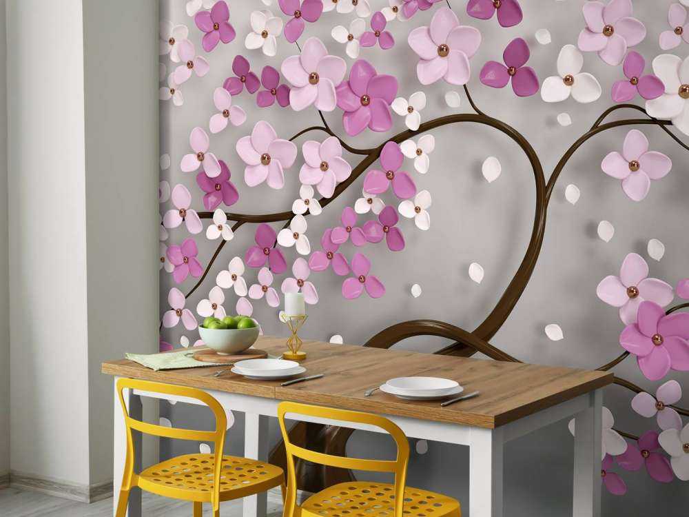 Arbre aux fleurs violettes et blanches