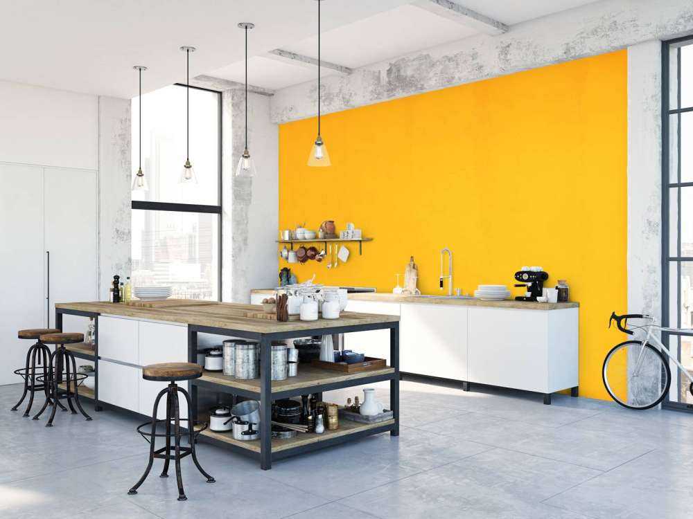 Béton jaune orangé ensoleillé