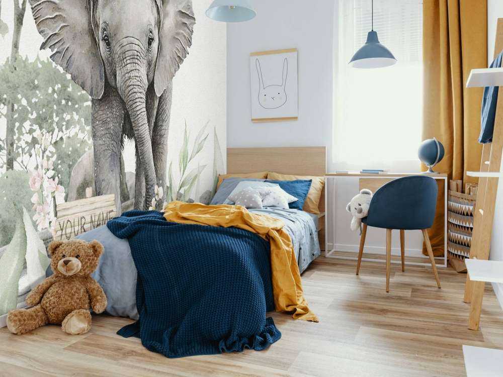 Bébé éléphant dans la jungle