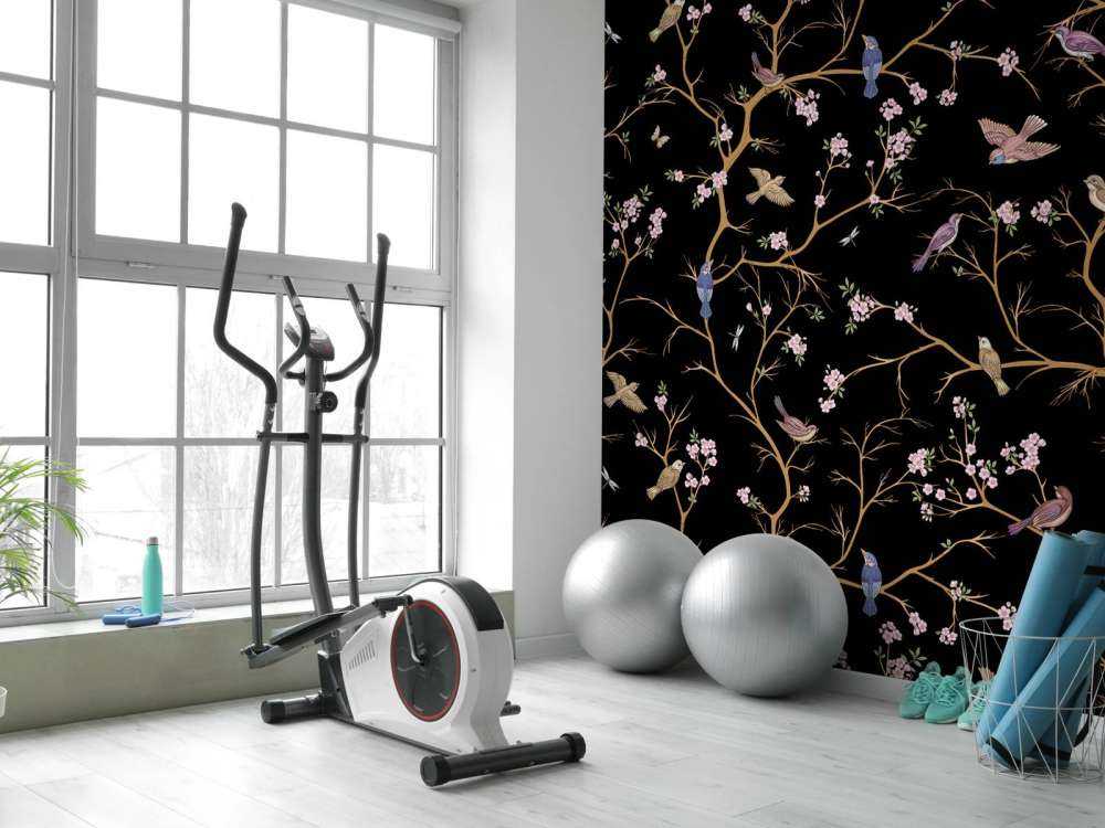 Branches fleuries avec oiseaux