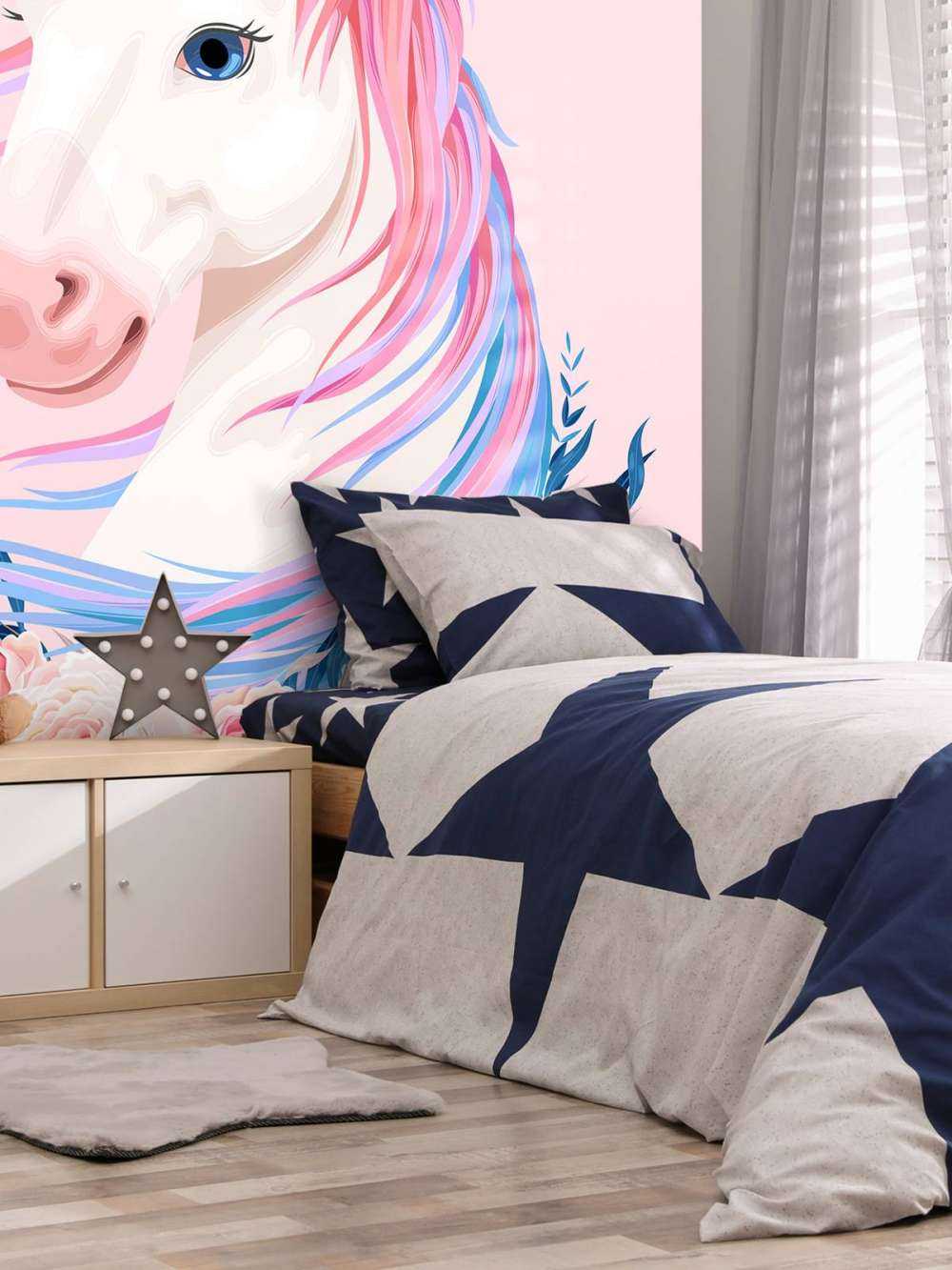 Licorne avec des fleurs