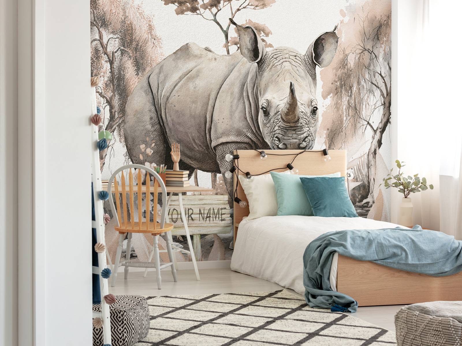 Bébé rhino dans la savane taupe