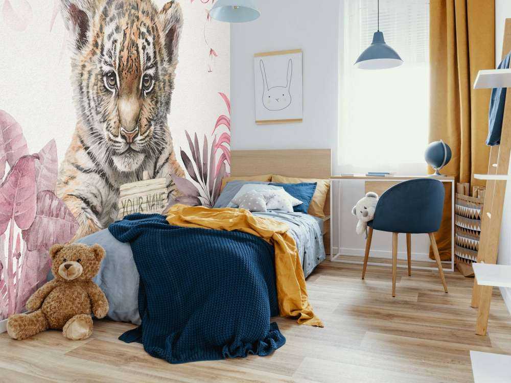 Bébé Tigre dans la jungle rose